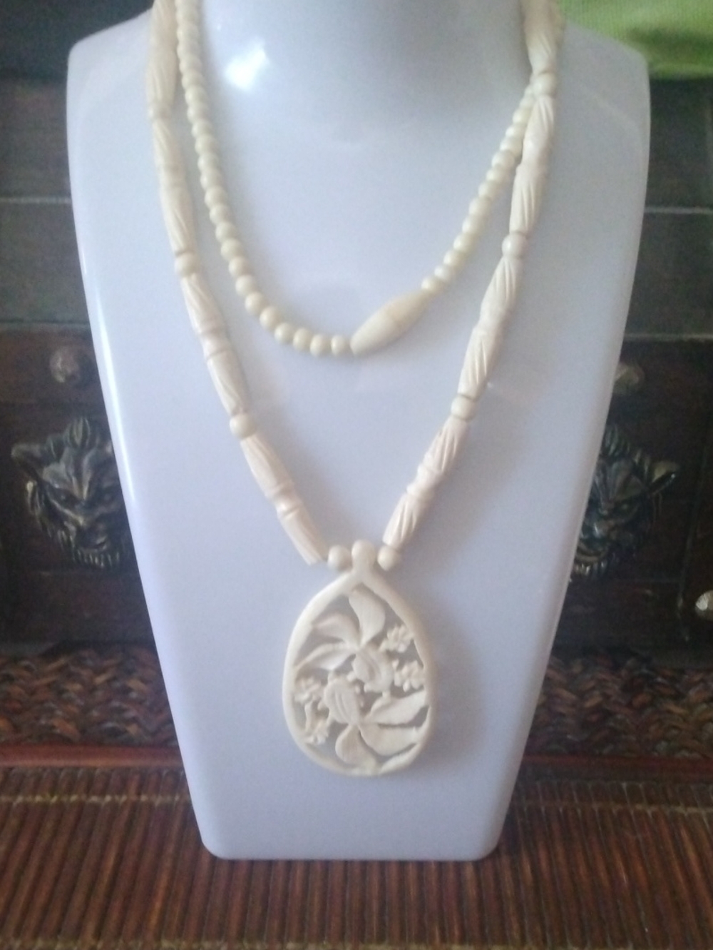 Hand-Carved Floral Pendant Ivory  Color Bead Necklace - Women Jewelry